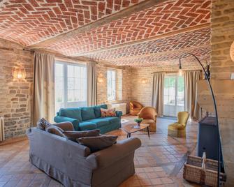 Gite du Moulin - Launois-sur-Vence - Sala de estar