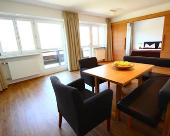 Hotel Berghof - Seefeld - Ruokailuhuone