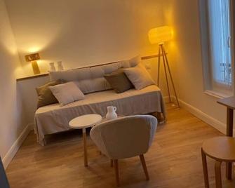 Hôtel de la Pinède - Antibes - Living room