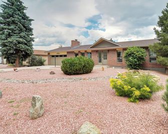 Luxury 5bd Retreat Hot Tub Fire Table Mtn Views - Colorado Springs