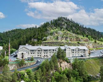 Baymont by Wyndham Keystone Near Mt. Rushmore - קיסטון - בניין