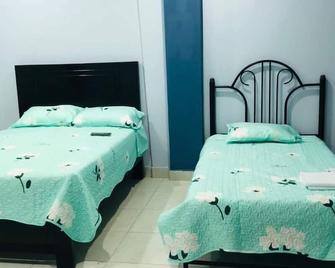 Hospedaje Grand Oasis de Ica - Іка - Спальня