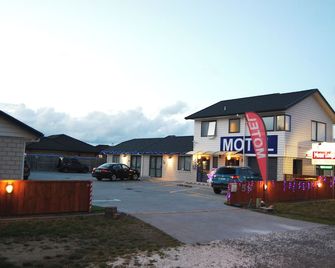 Energy Motor Lodge Papamoa - 陶朗阿 - 建築