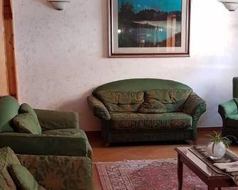 Hotel Lo Sciatore - Camigliatello Silano - Obývací pokoj