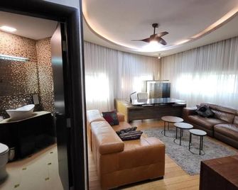 Design Hotel Mr President - Belgrade - Living room