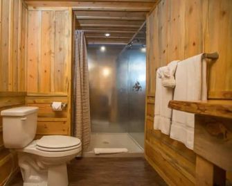The Boundary Cabin 2 - Mount Carmel