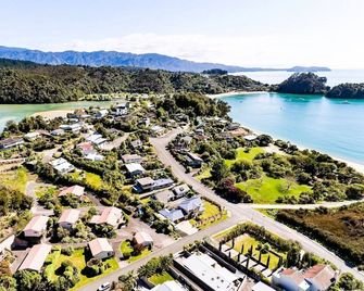 Budget Studio Unit Garden view - Kaiteriteri - Vista del exterior