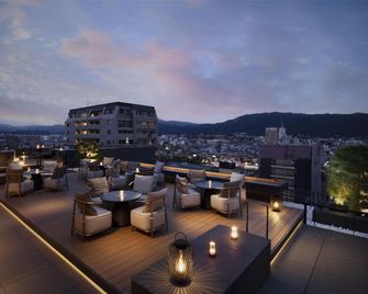 Hilton Kyoto - Kyoto - Balcony