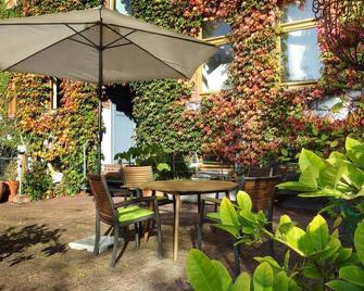 Karl die Große Ferienwohnung - Dessau-Roßlau - Innenhof