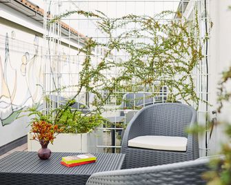 Living Hotel Nürnberg - Nuremberg - Habitación