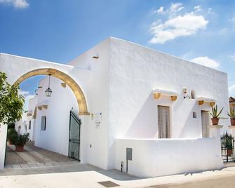 Terra Di Leuca - Ruggiano - Edificio