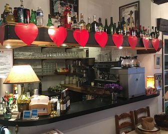 Auberge Les Gorges Du Loup - Tourrettes-sur-Loup - Bar