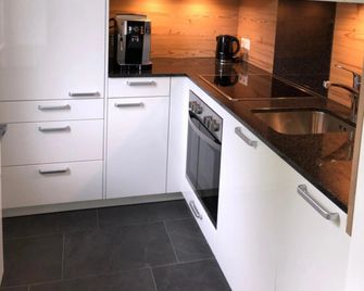 Ferienwohnung Celina - Lienz - Kitchen