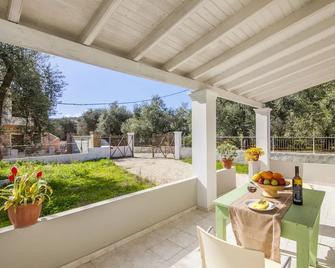 Koutroulo's Private Cottage - Palaiokastritsa - Patio