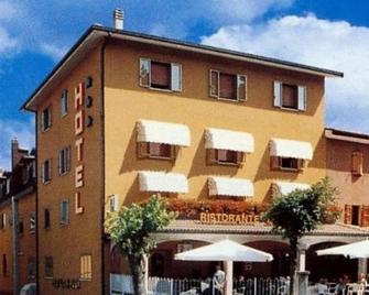 Hotel Musolesi - San Benedetto Val di Sambro - Edificio
