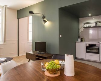 L'Opéra - Bel appartement au pied du Capitole - Toulouse - Dining room