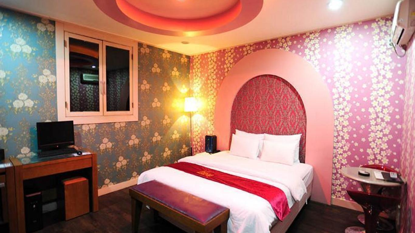 Nikko Hotel