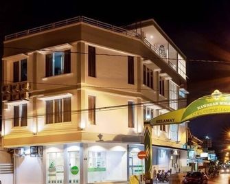 Wakeup Homestay - Hostel - Yogyakarta - Building