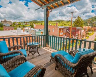 Opera House Loft - Historic Condo - Philipsburg - Balcony