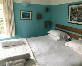 The White House - Bishop's Stortford - Chambre
