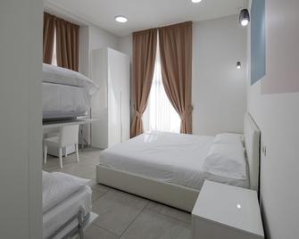 La Chambre - Napoli - Camera da letto