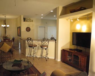 Kissimmee Maingate Area Pool Homes by Svv - Four Corners