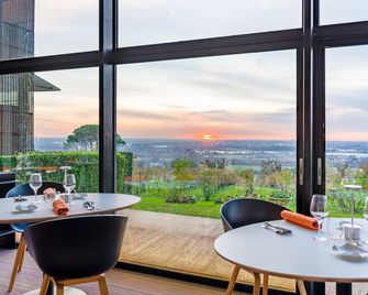 Le Saint James - Bouliac - Restaurante