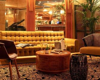 لا ماندارين - سان-تروبيه - بار