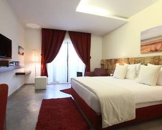 Monoberge Hotel - Byblos - Спальня