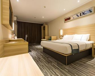 City Comfort Inn Qinzhou Linshan Bus Terminal Station Branch - Qinzhou - Bedroom