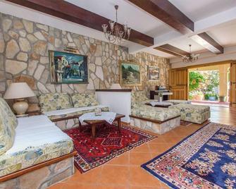 Villa Meridiana - Orebic - Huiskamer