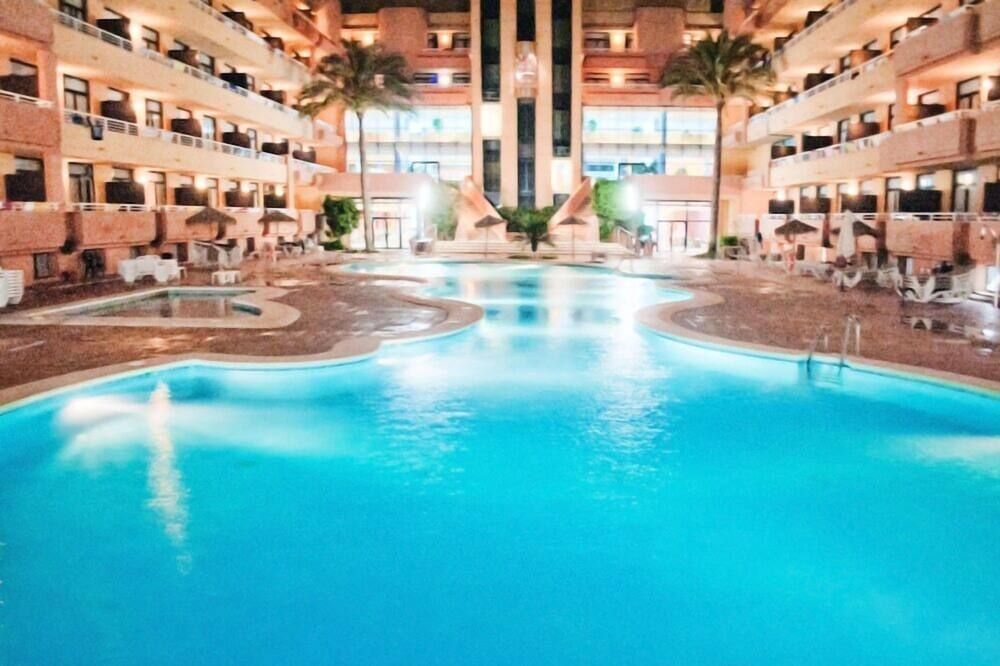 Apartahotel Advise Reina - Vera - Piscină