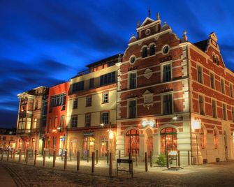Hiddenseer Hotel - Stralsund - Edificio