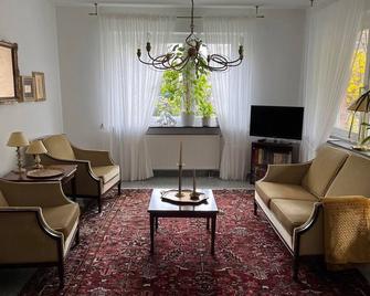 Haus Arthur Klingels - Bad Bertrich - Huiskamer
