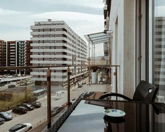 دد أبارتمنتس - كلوج نابوكا - شرفة