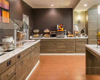 Residence Inn by Marriott Chattanooga Downtown - Chattanooga - Buffet