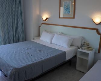 Mar y Paz by Youroom - Can Picafort - Bedroom