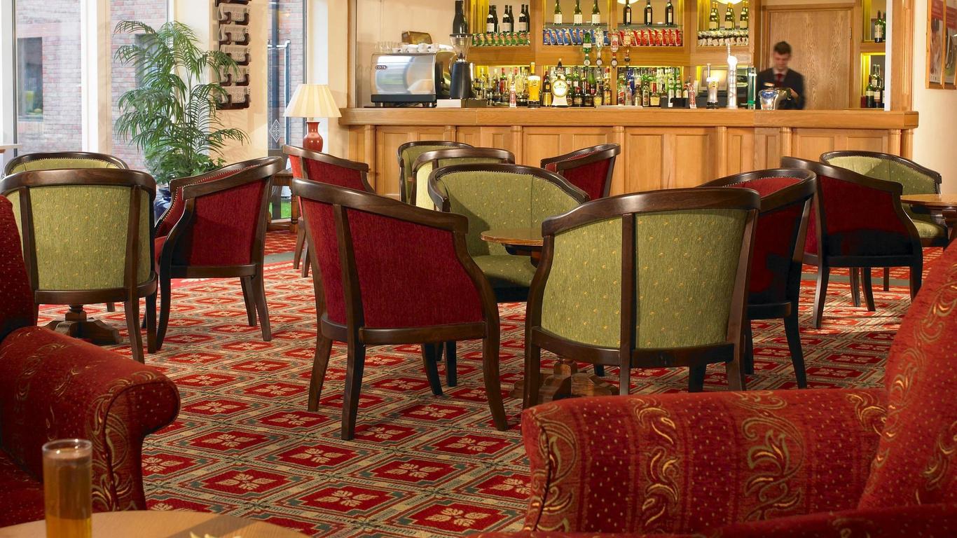 إيربان ليجر هوتل