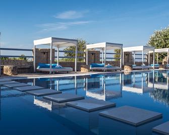 Finata Studios - Kavos - Pool