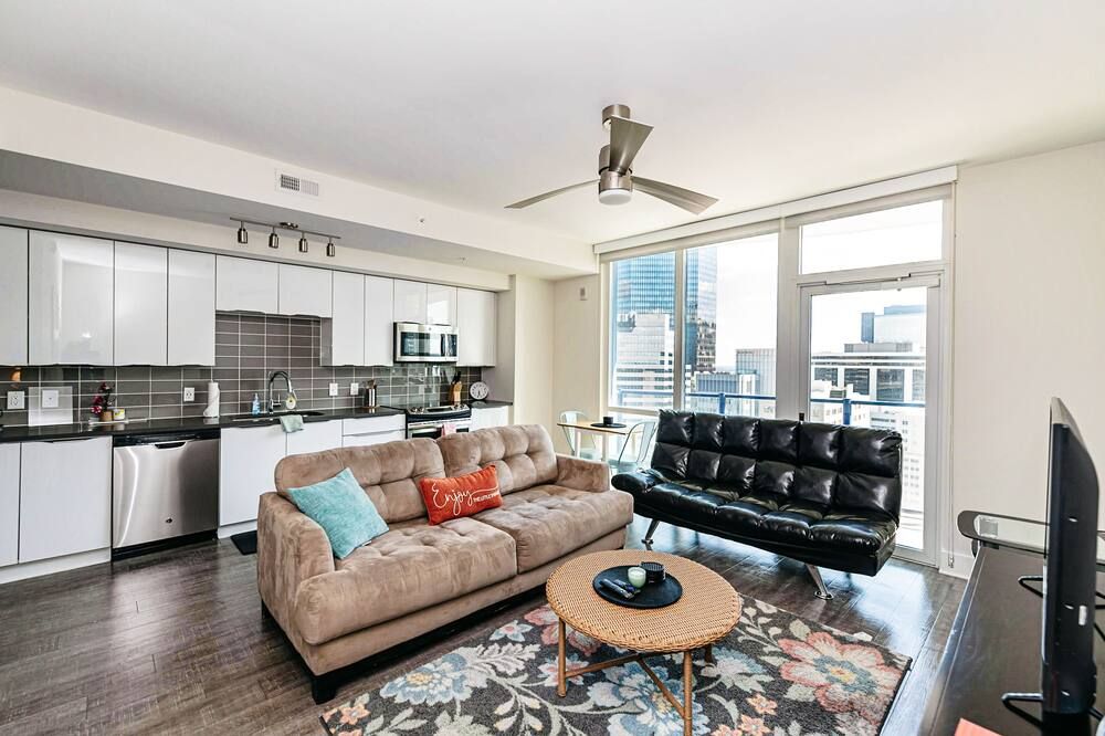 Corporate Uptown Furnished Apartments - שרלוט - סלון