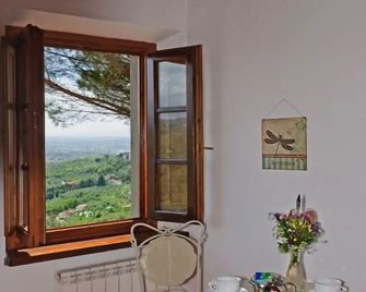 I Sette Borghi - Massa e Cozzile - Dining room
