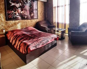Hotel Arbat - Bataysk - Bedroom