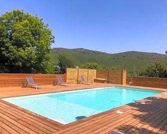 Chambres Le Relais de Sisco - Sisco - Piscine