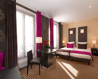 Hotel Pax Opera - Parigi - Camera da letto