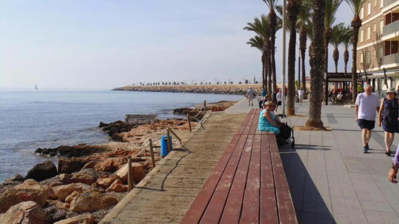 Apartamento Moriones A. A150 m del mar en centro de ciudad