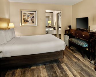 Scottish Fairway Inn - Монтеррей