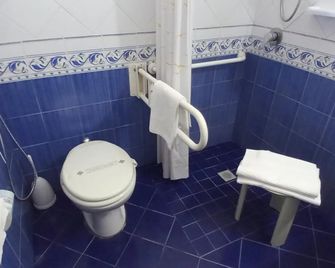 Hotel Amyclae - Sperlonga - Banheiro