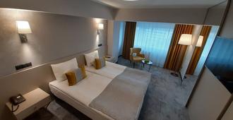 Univers T Hotel - Cluj - Soverom