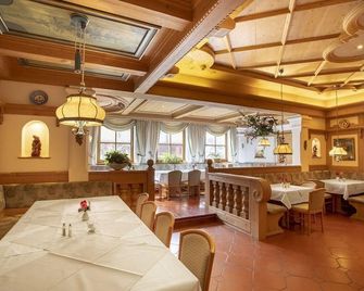 Landgasthof Zur Post - Schleching - Ресторан