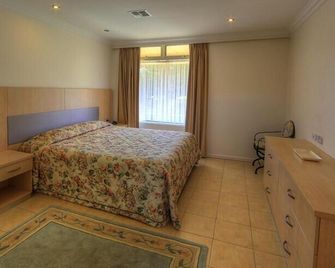 Cooma Motor Lodge Motel - Cooma - Schlafzimmer